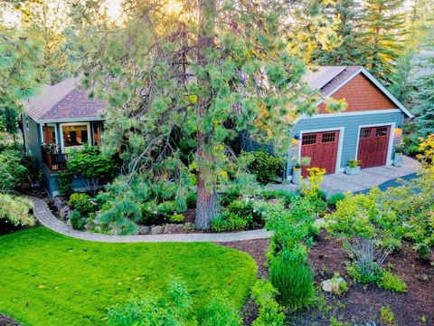 2755 NW Champion Circle Bend OR 97703