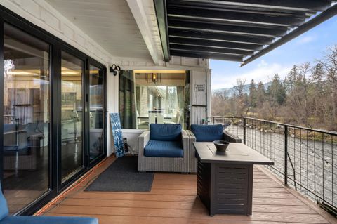 Tiny photo for 2400 Rogue River Highway, Gold Hill, OR 97525 (MLS # 220212702)