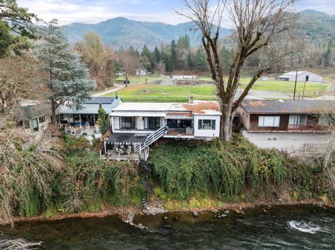 Tiny photo for 2400 Rogue River Highway, Gold Hill, OR 97525 (MLS # 220212702)