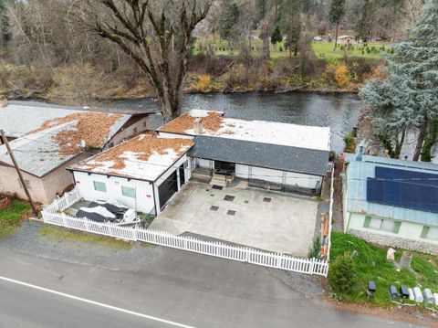 Tiny photo for 2400 Rogue River Highway, Gold Hill, OR 97525 (MLS # 220212702)