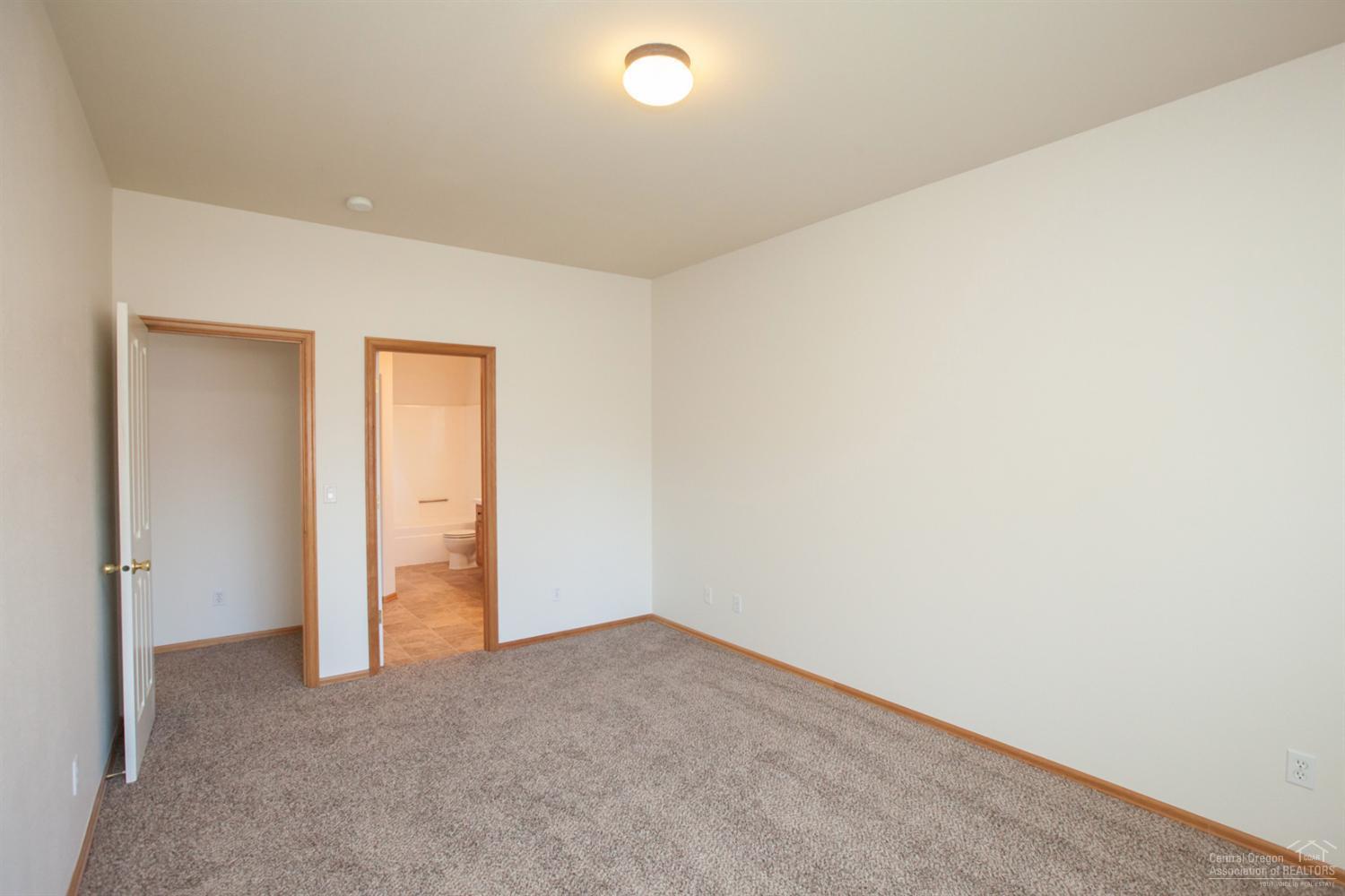 Larkspur - Residential