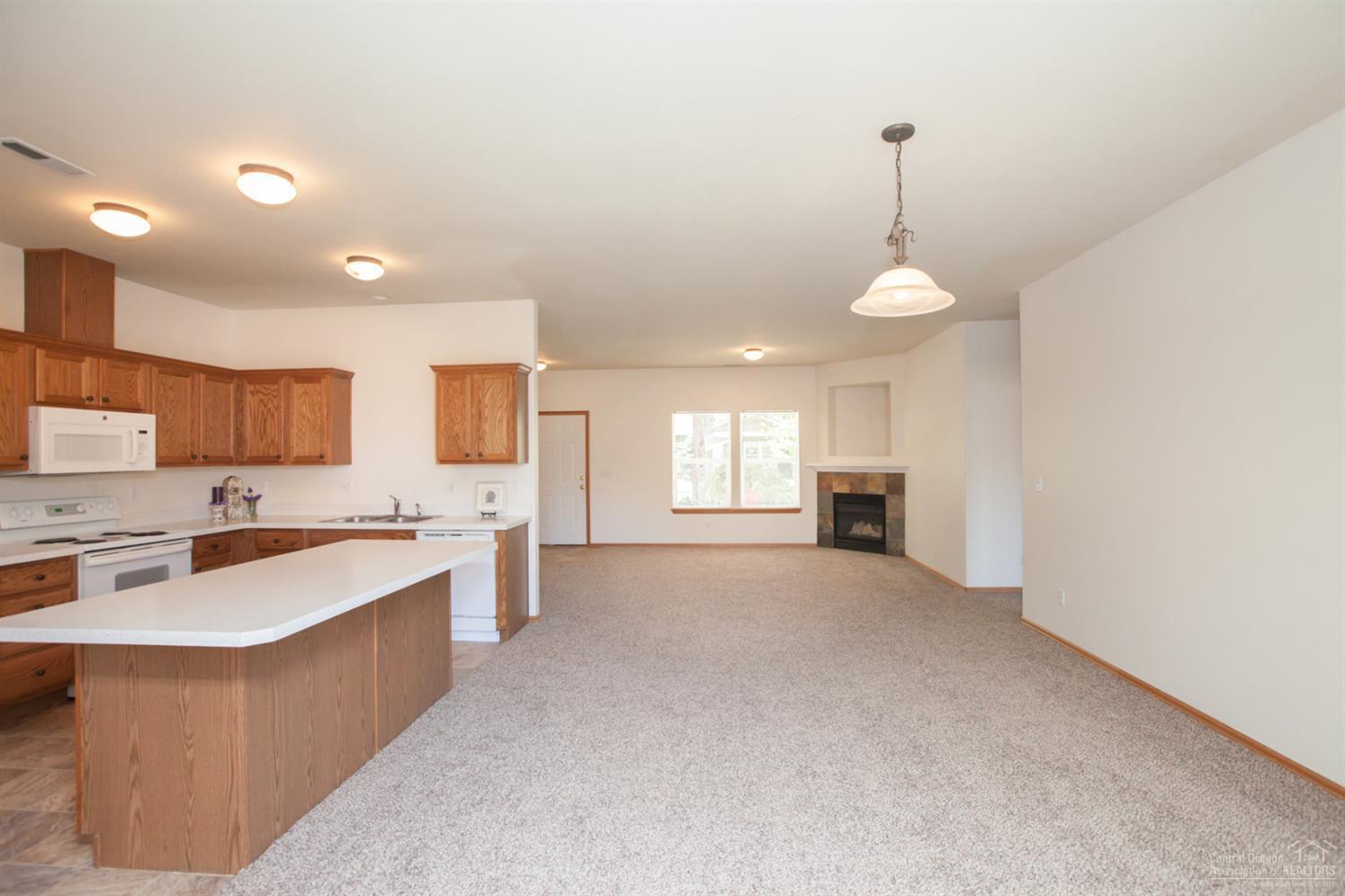 Larkspur - Residential