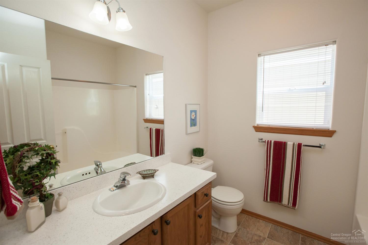 Larkspur - Residential