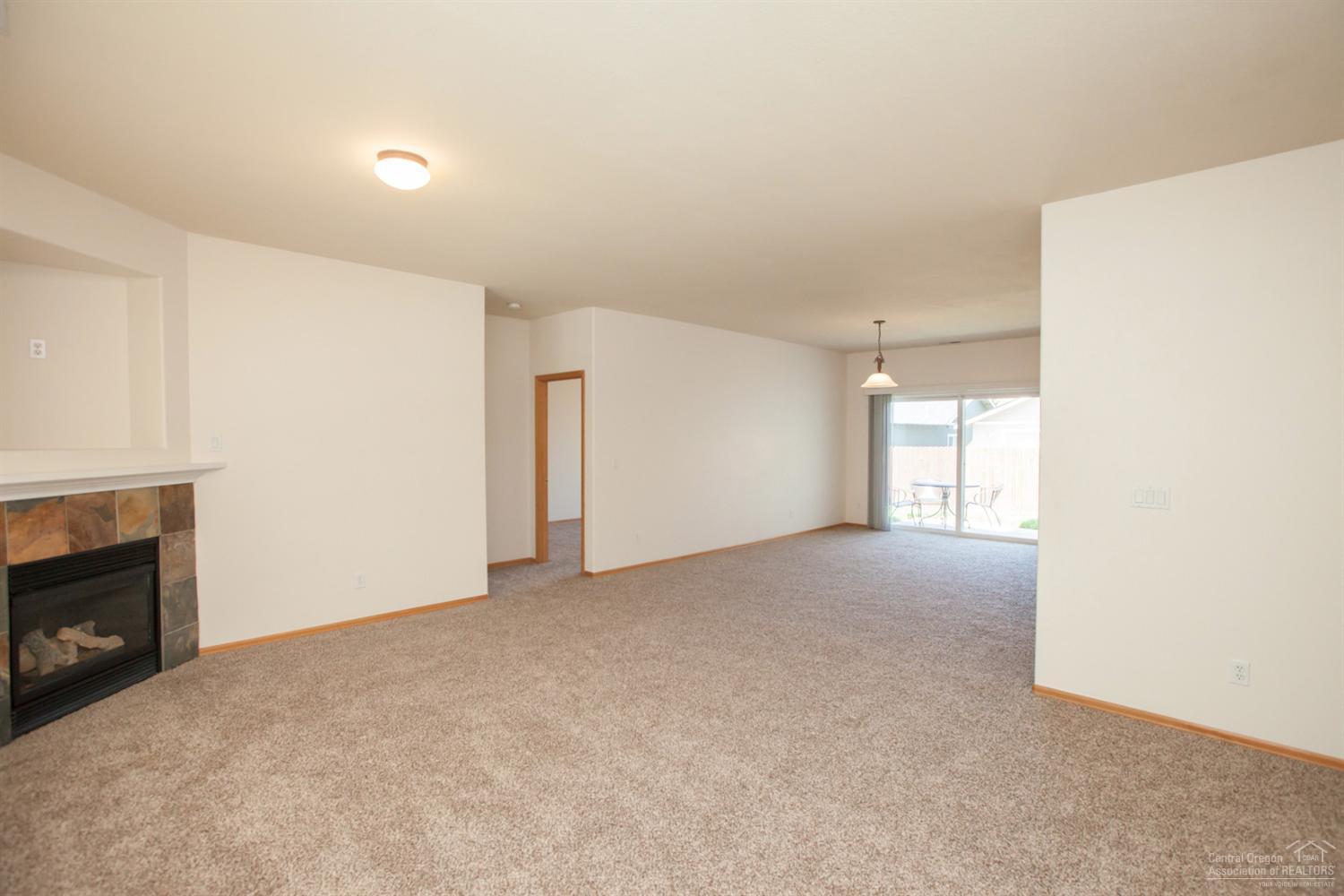 Larkspur - Residential