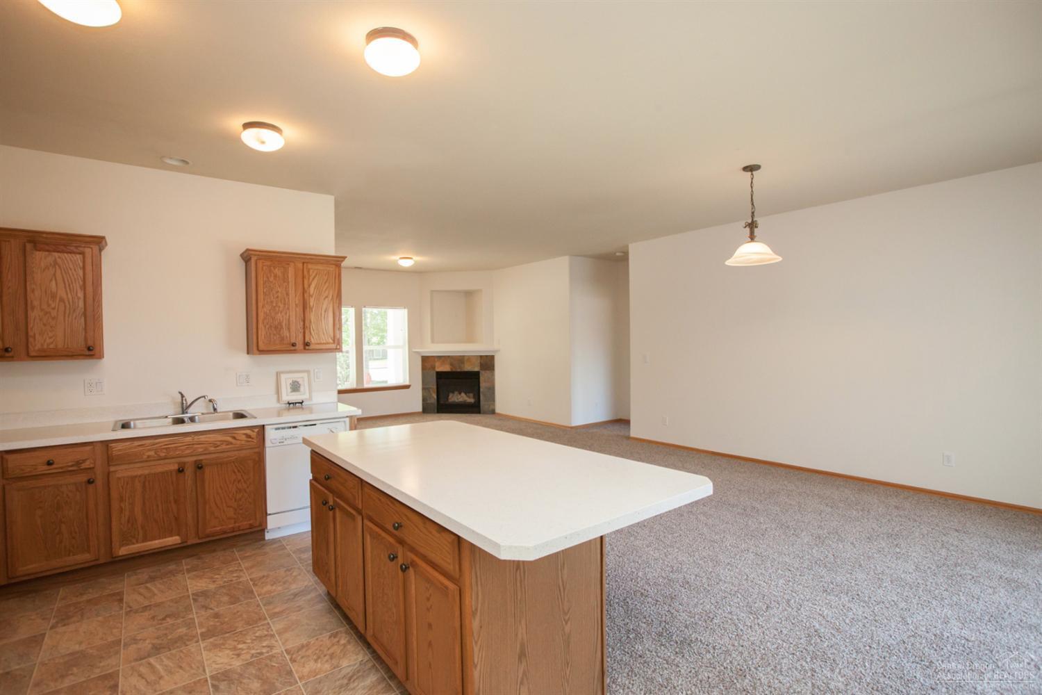 Larkspur - Residential