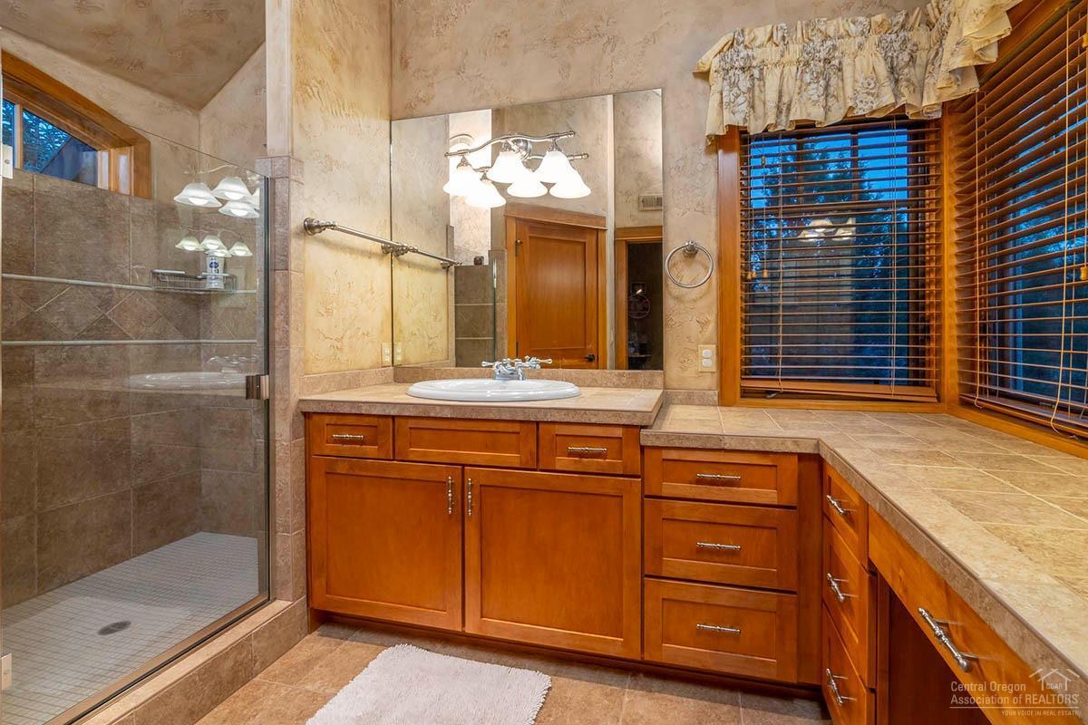 Awbrey Butte - Residential