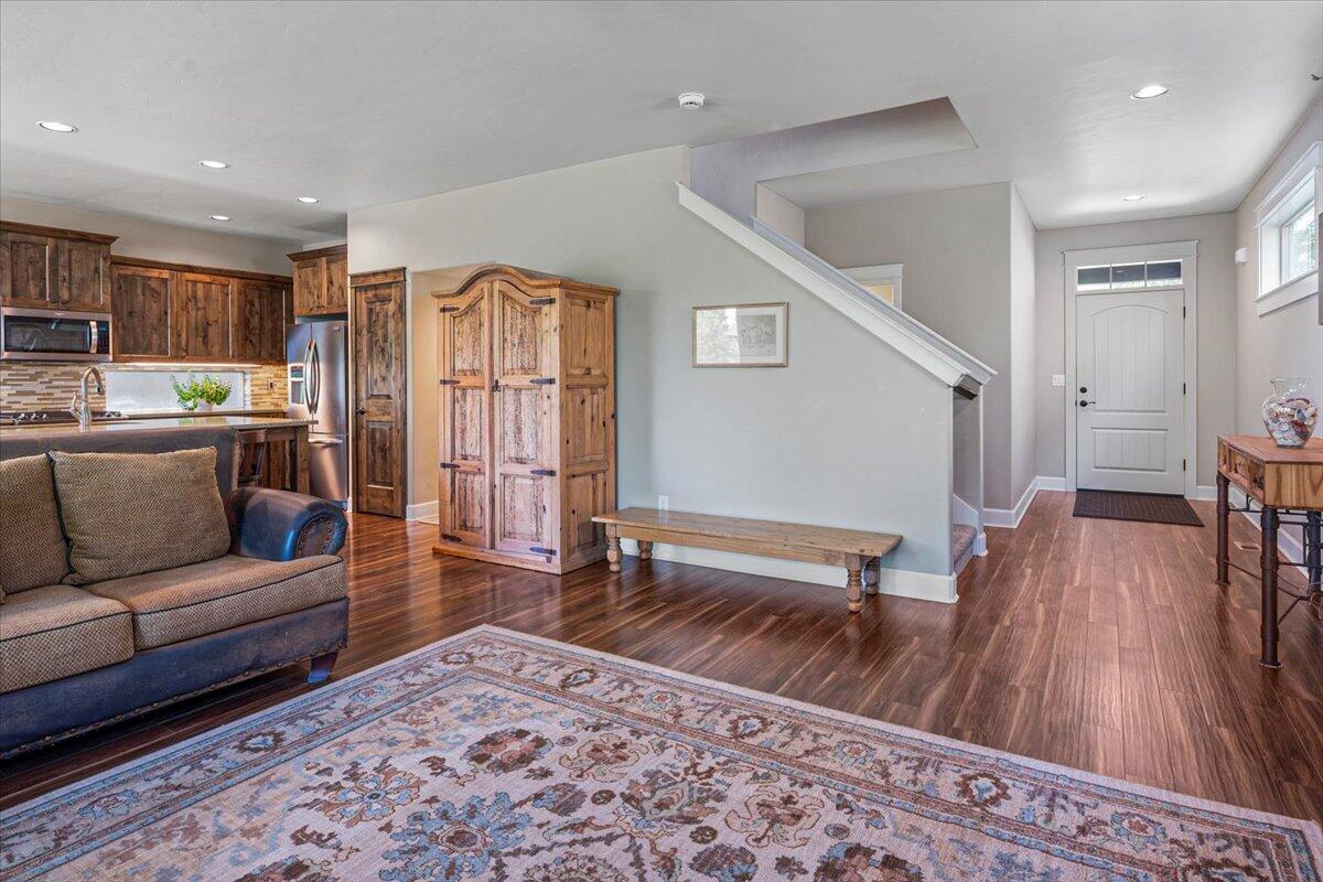 Stonegate - Residential