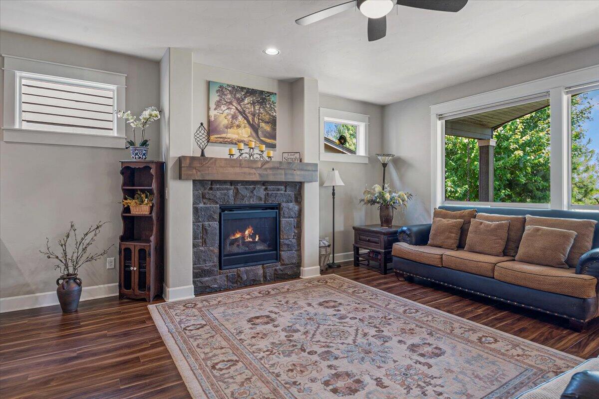 Stonegate - Residential