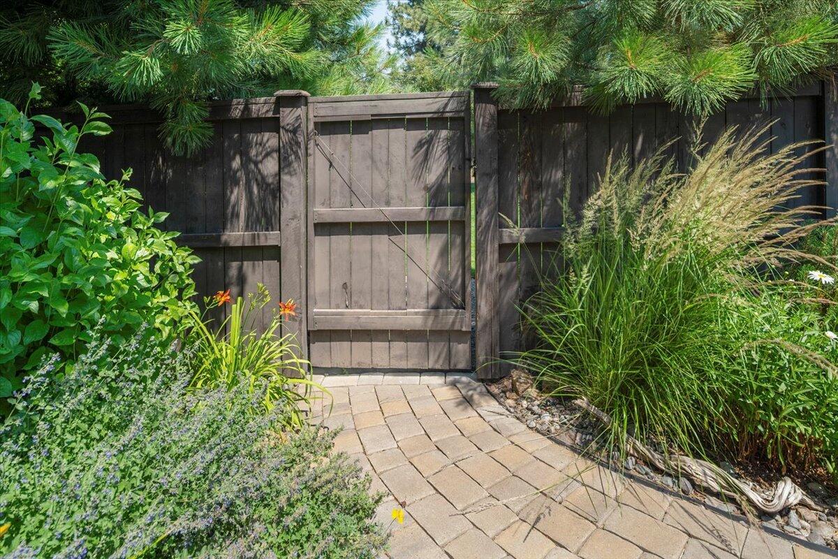 Stonegate - Residential