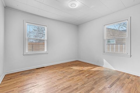 Tiny photo for 793 Marshall Avenue, Medford, OR 97501 (MLS # 220214022)