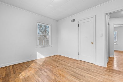 Tiny photo for 793 Marshall Avenue, Medford, OR 97501 (MLS # 220214022)