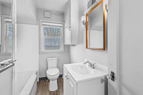 Tiny photo for 793 Marshall Avenue, Medford, OR 97501 (MLS # 220214022)