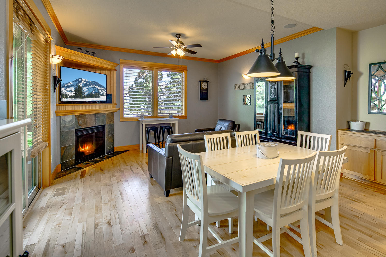 Eagle Crest - Residential