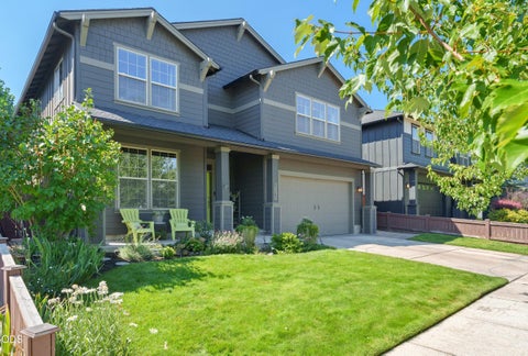 Photo of 21183 Ritz Place, Bend, OR 97702 (MLS # 220226693)