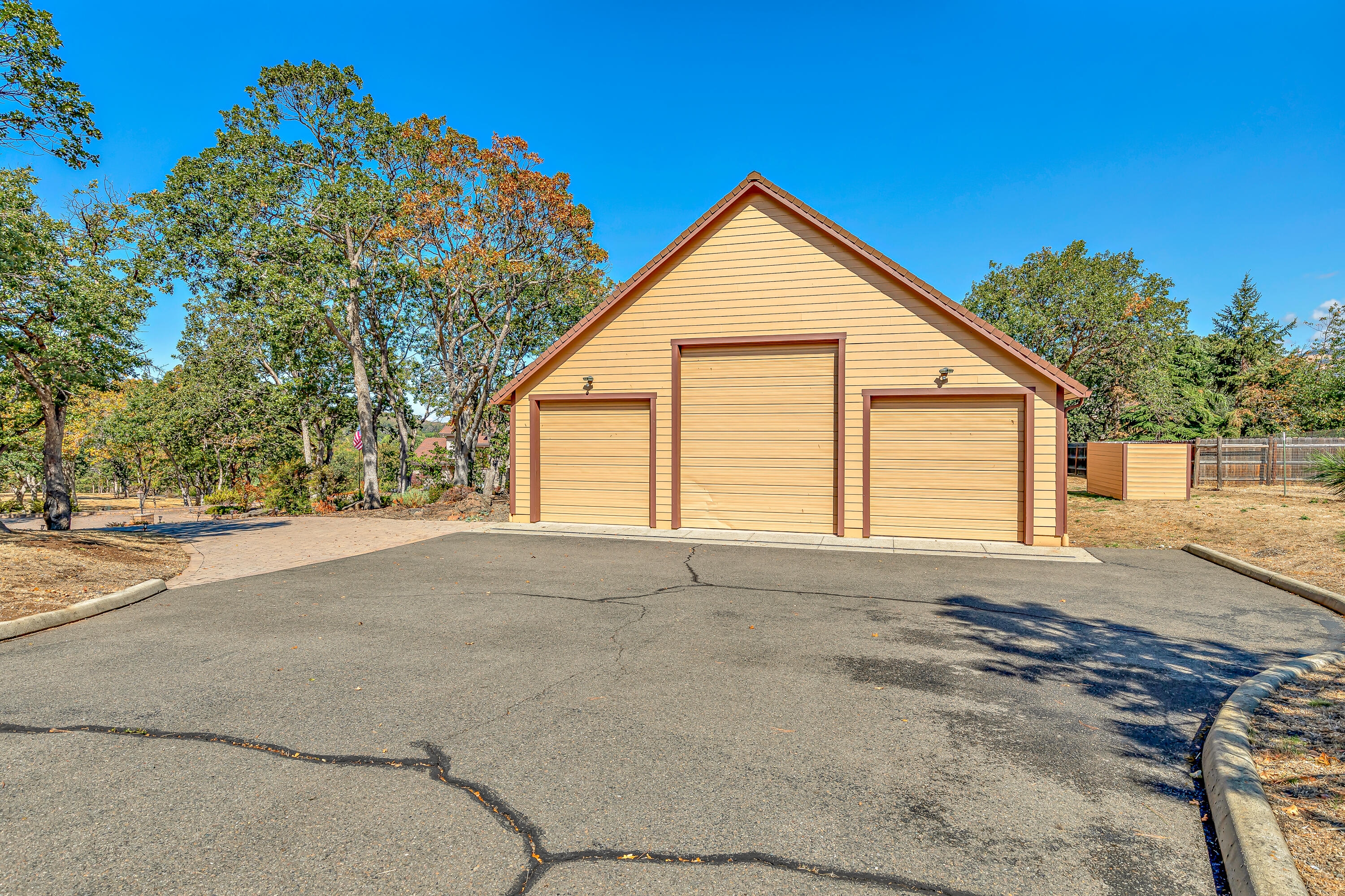 Sunny Oaks Subdivision - Residential