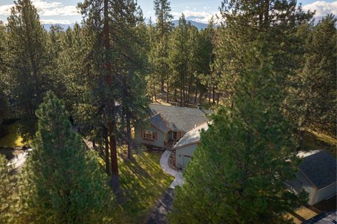 Tiny photo for 69341 Silver Spur Spur, Sisters, OR 97759 (MLS # 220212648)