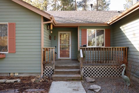 Tiny photo for 69341 Silver Spur Spur, Sisters, OR 97759 (MLS # 220212648)
