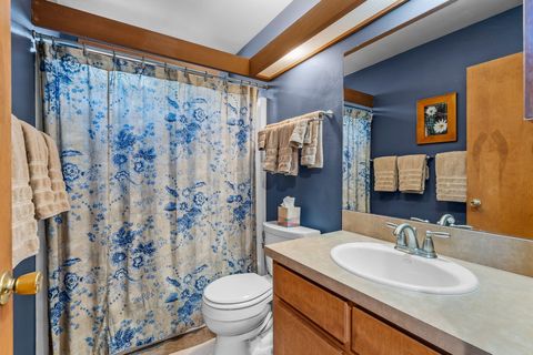 Tiny photo for 13668 Owls Clover #RH 3, Black Butte Ranch, OR 97759 (MLS # 220214827)