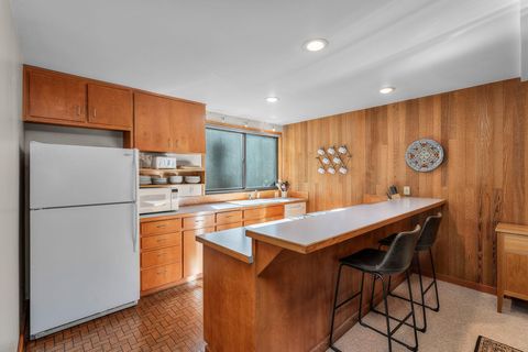 Tiny photo for 13668 Owls Clover #RH 3, Black Butte Ranch, OR 97759 (MLS # 220214827)