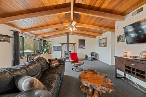 Tiny photo for 4866 Galice Road, Merlin, OR 97532 (MLS # 220212249)