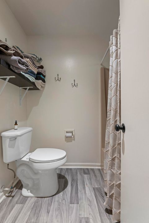 Tiny photo for 4866 Galice Road, Merlin, OR 97532 (MLS # 220212249)