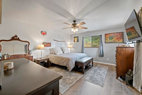 Tiny photo for 4866 Galice Road, Merlin, OR 97532 (MLS # 220212249)