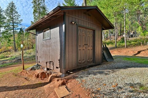 Tiny photo for 4866 Galice Road, Merlin, OR 97532 (MLS # 220212249)