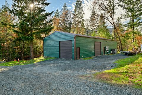 Tiny photo for 4866 Galice Road, Merlin, OR 97532 (MLS # 220212249)