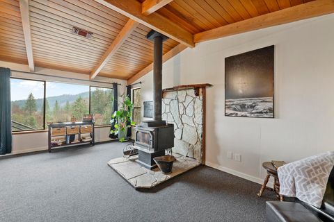 Tiny photo for 4866 Galice Road, Merlin, OR 97532 (MLS # 220212249)