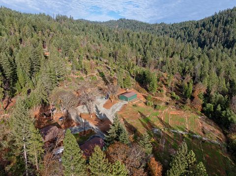 Tiny photo for 4866 Galice Road, Merlin, OR 97532 (MLS # 220212249)