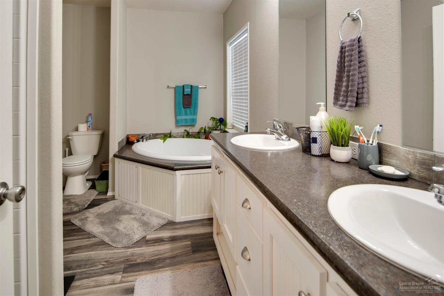 Aspen Creek Mob Pk - Residential