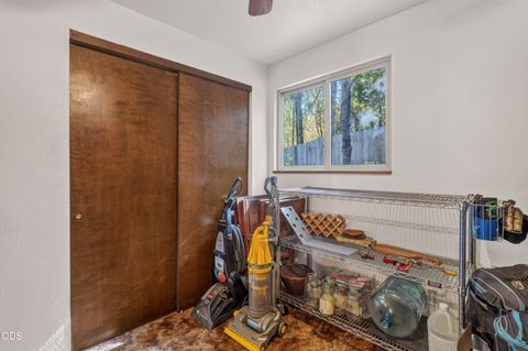 Tiny photo for 475 Penny Lane, Grants Pass, OR 97527 (MLS # 220224464)
