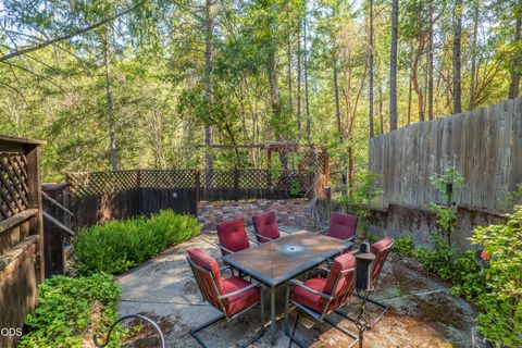 Tiny photo for 475 Penny Lane, Grants Pass, OR 97527 (MLS # 220224464)