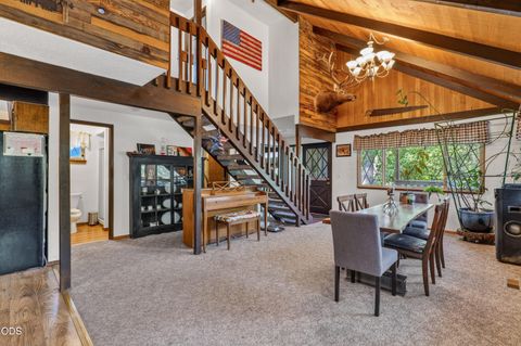 Tiny photo for 475 Penny Lane, Grants Pass, OR 97527 (MLS # 220224464)