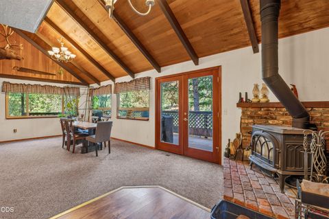 Tiny photo for 475 Penny Lane, Grants Pass, OR 97527 (MLS # 220224464)