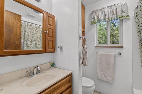 Tiny photo for 475 Penny Lane, Grants Pass, OR 97527 (MLS # 220224464)