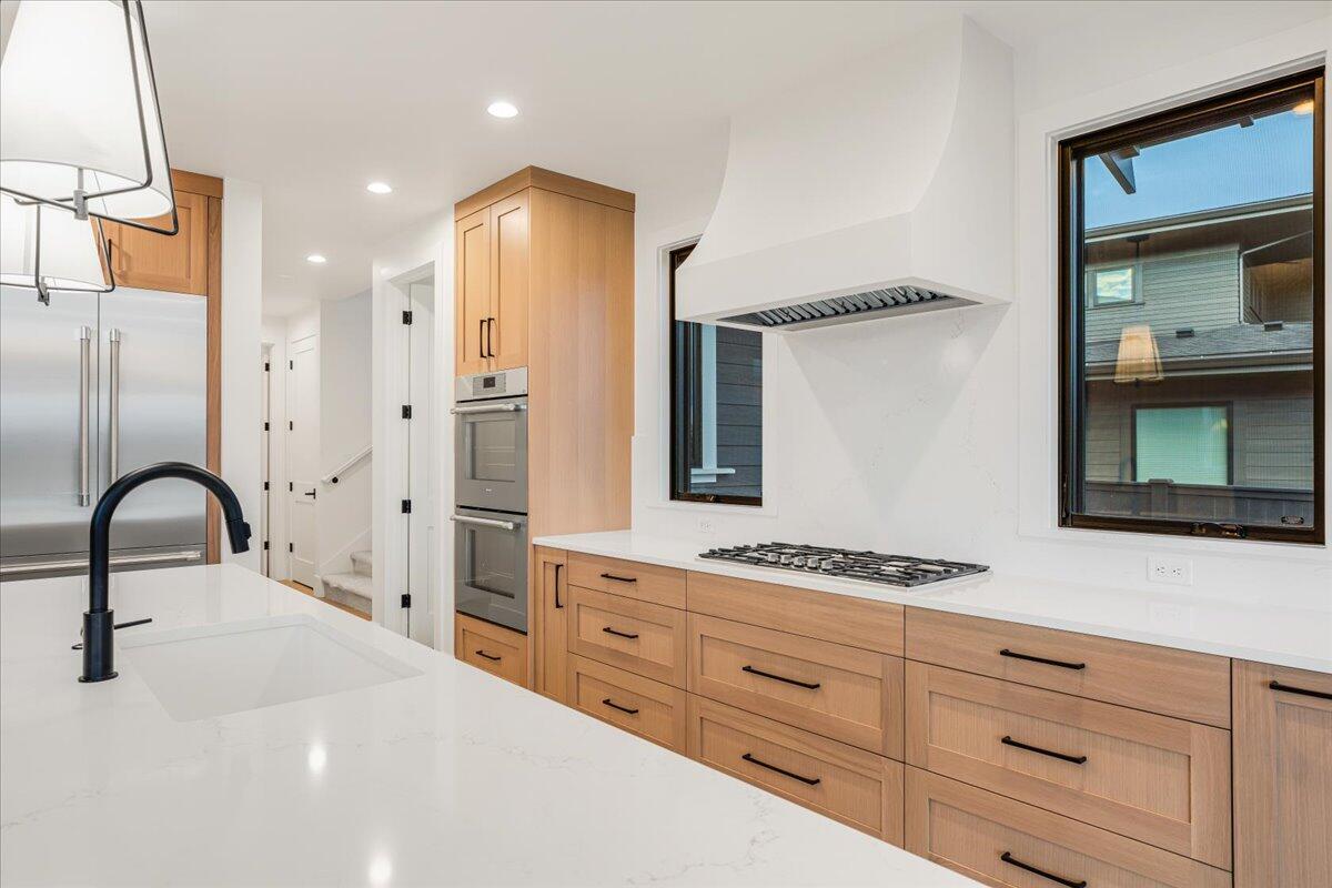 Discovery West Phase 4 - Residential