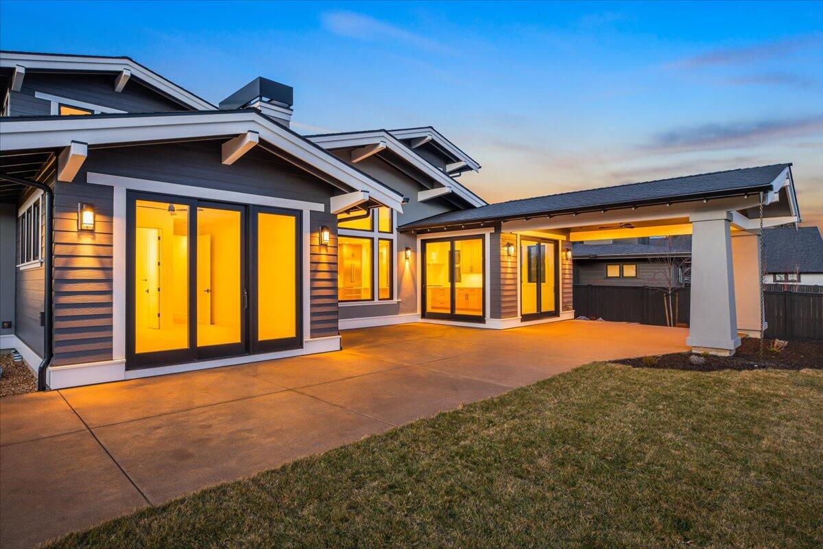 Discovery West Phase 4 - Residential