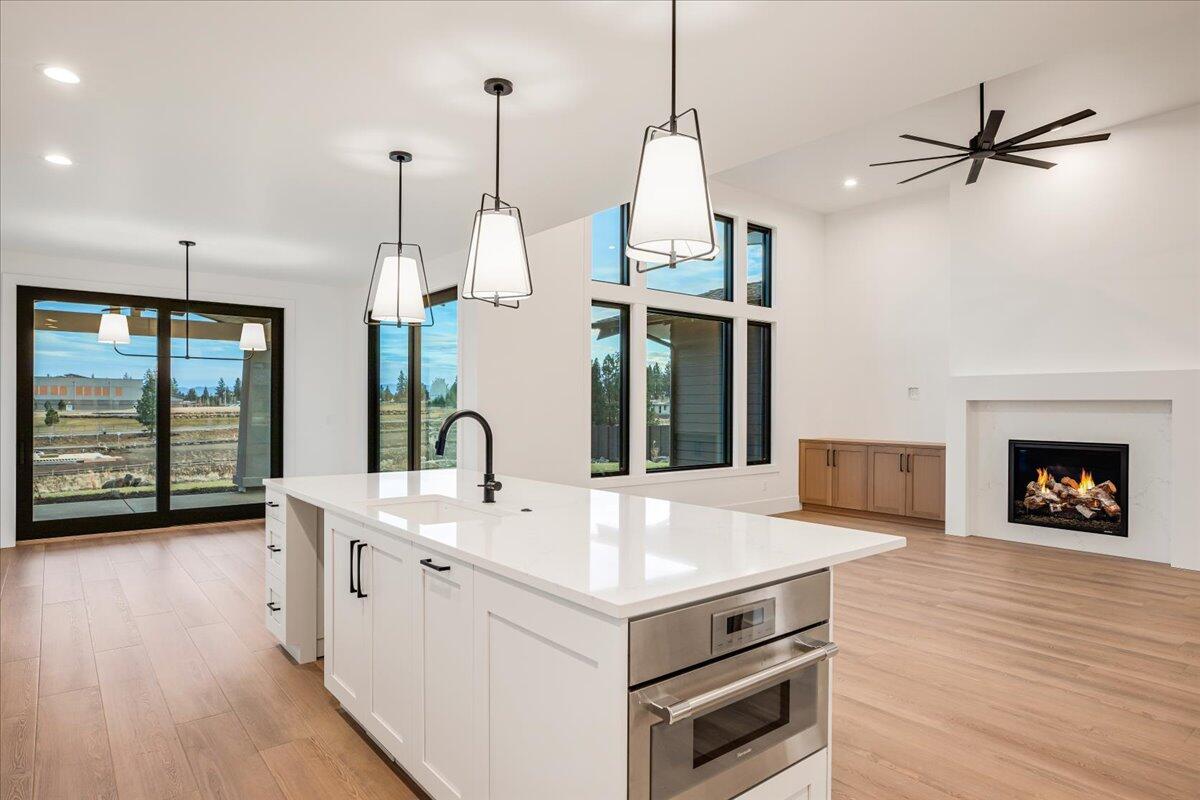 Discovery West Phase 4 - Residential