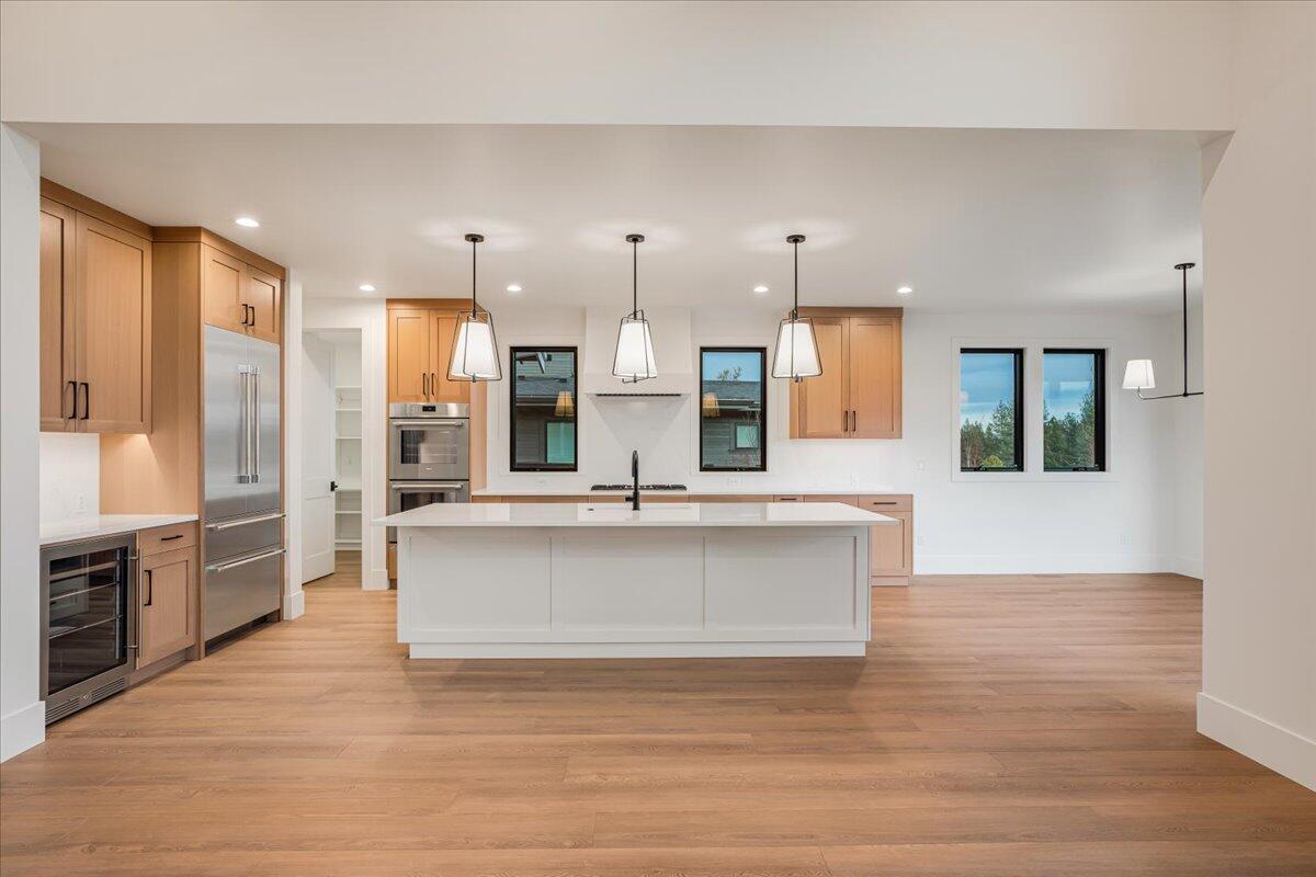 Discovery West Phase 4 - Residential