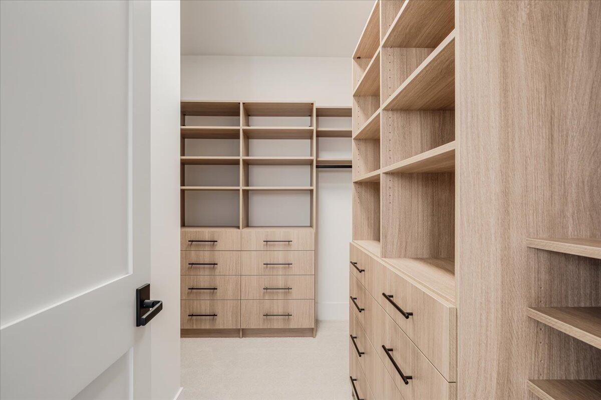 Discovery West Phase 4 - Residential