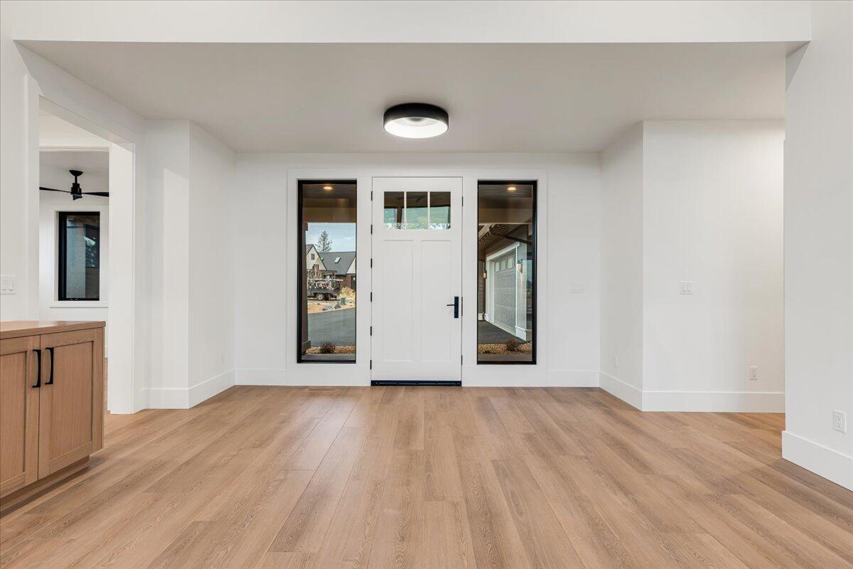 Discovery West Phase 4 - Residential