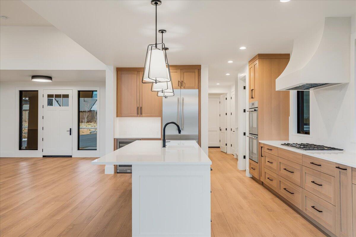 Discovery West Phase 4 - Residential