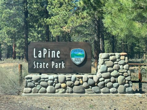 Tiny photo for 16569 Beesley Place, La Pine, OR 97739 (MLS # 220218719)