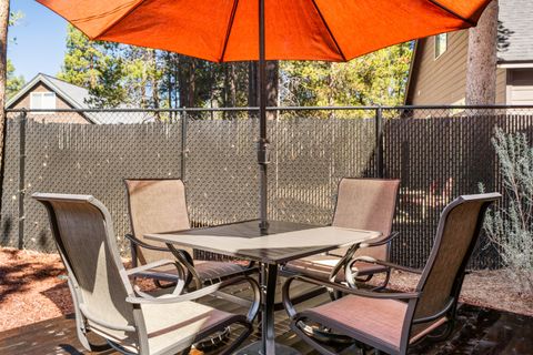 Tiny photo for 16569 Beesley Place, La Pine, OR 97739 (MLS # 220218719)