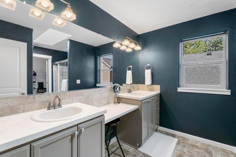 Tiny photo for 16569 Beesley Place, La Pine, OR 97739 (MLS # 220218719)