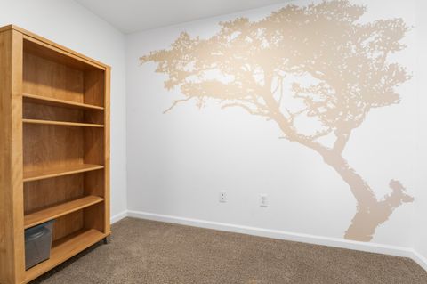 Tiny photo for 16569 Beesley Place, La Pine, OR 97739 (MLS # 220218719)