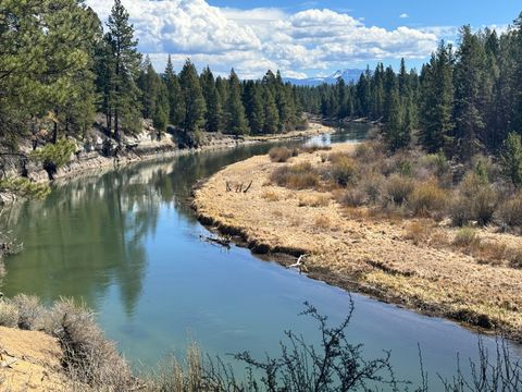 Tiny photo for 16569 Beesley Place, La Pine, OR 97739 (MLS # 220218719)