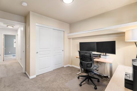 Tiny photo for 16569 Beesley Place, La Pine, OR 97739 (MLS # 220218719)