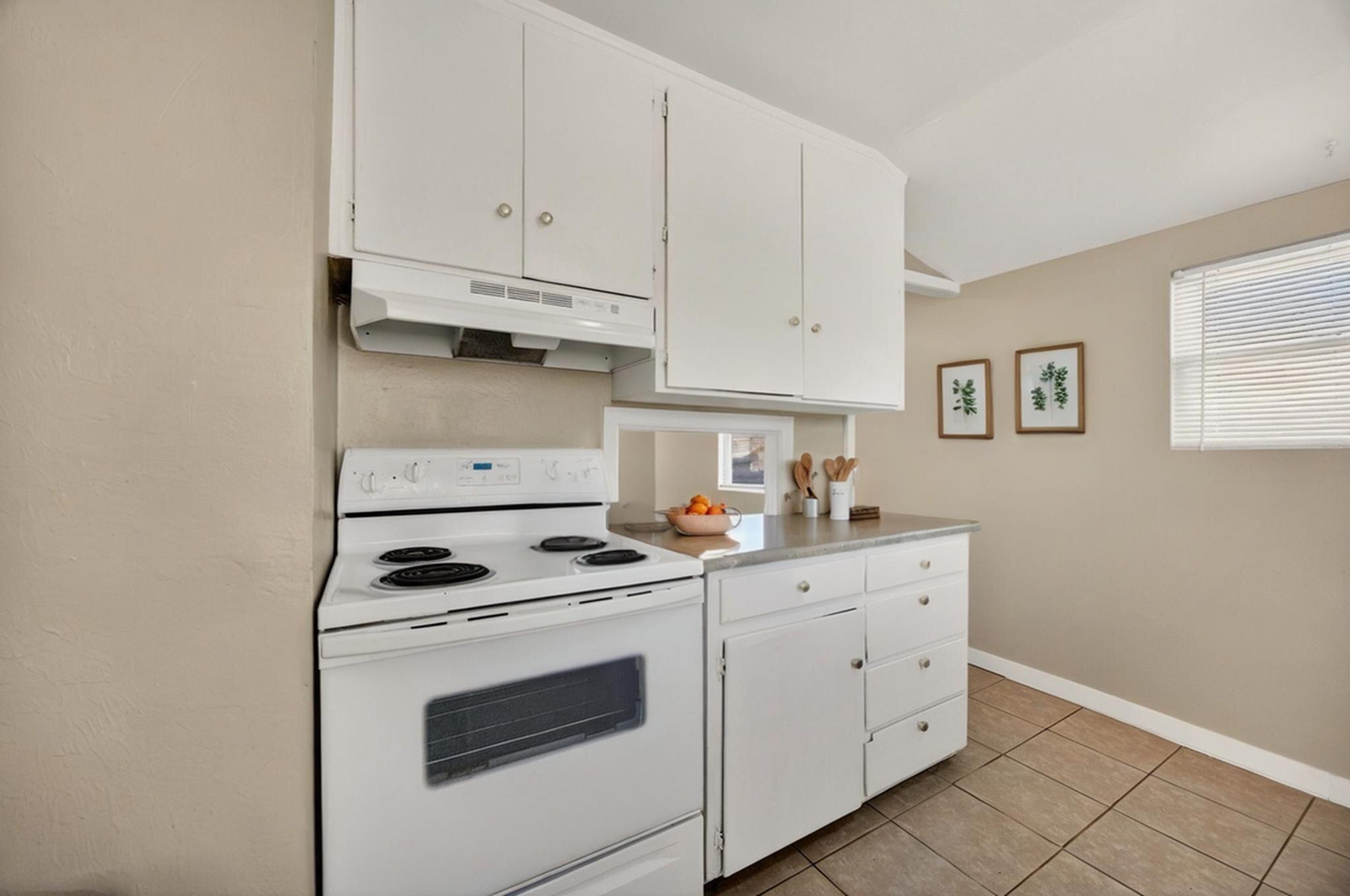 Laurelhurst Addition - Residential Income